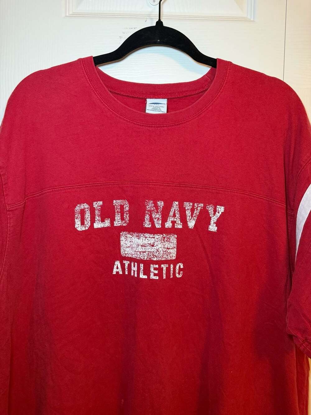 Vintage Old Navy Athletic Red T-Shirt XXL